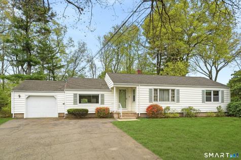 172 Pool Road North Haven CT 06473