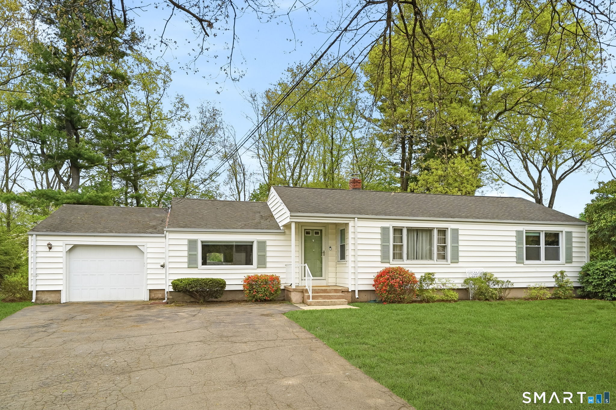172 Pool Road North Haven CT 06473