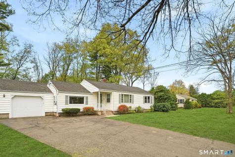 172 Pool Road North Haven CT 06473
