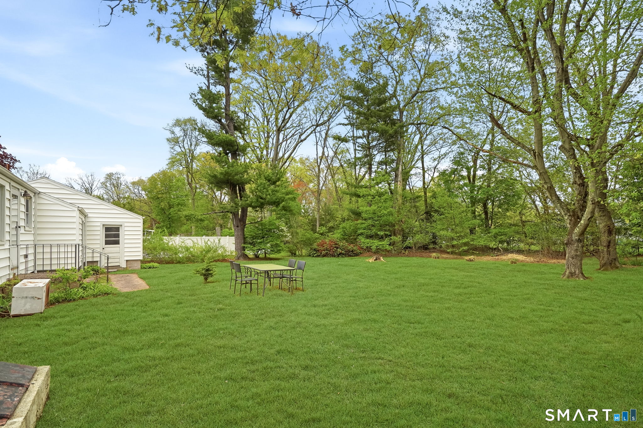 172 Pool Road North Haven CT 06473