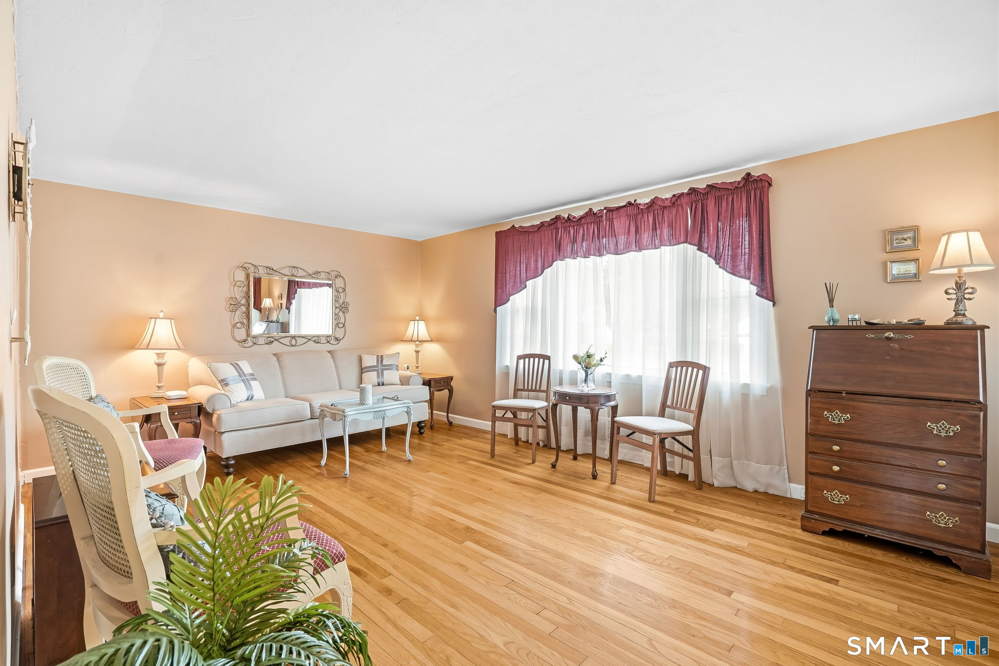172 Pool Road North Haven CT 06473