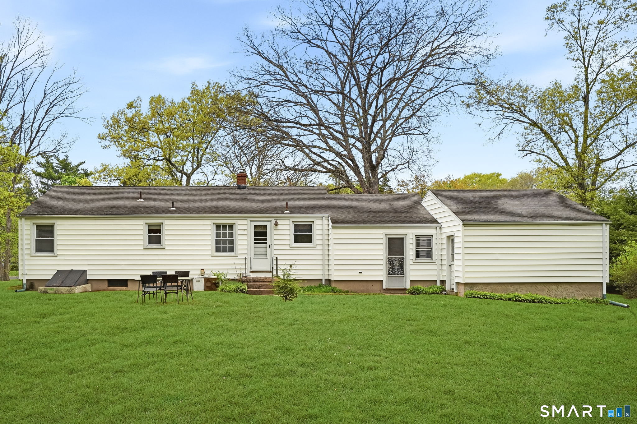 172 Pool Road North Haven CT 06473