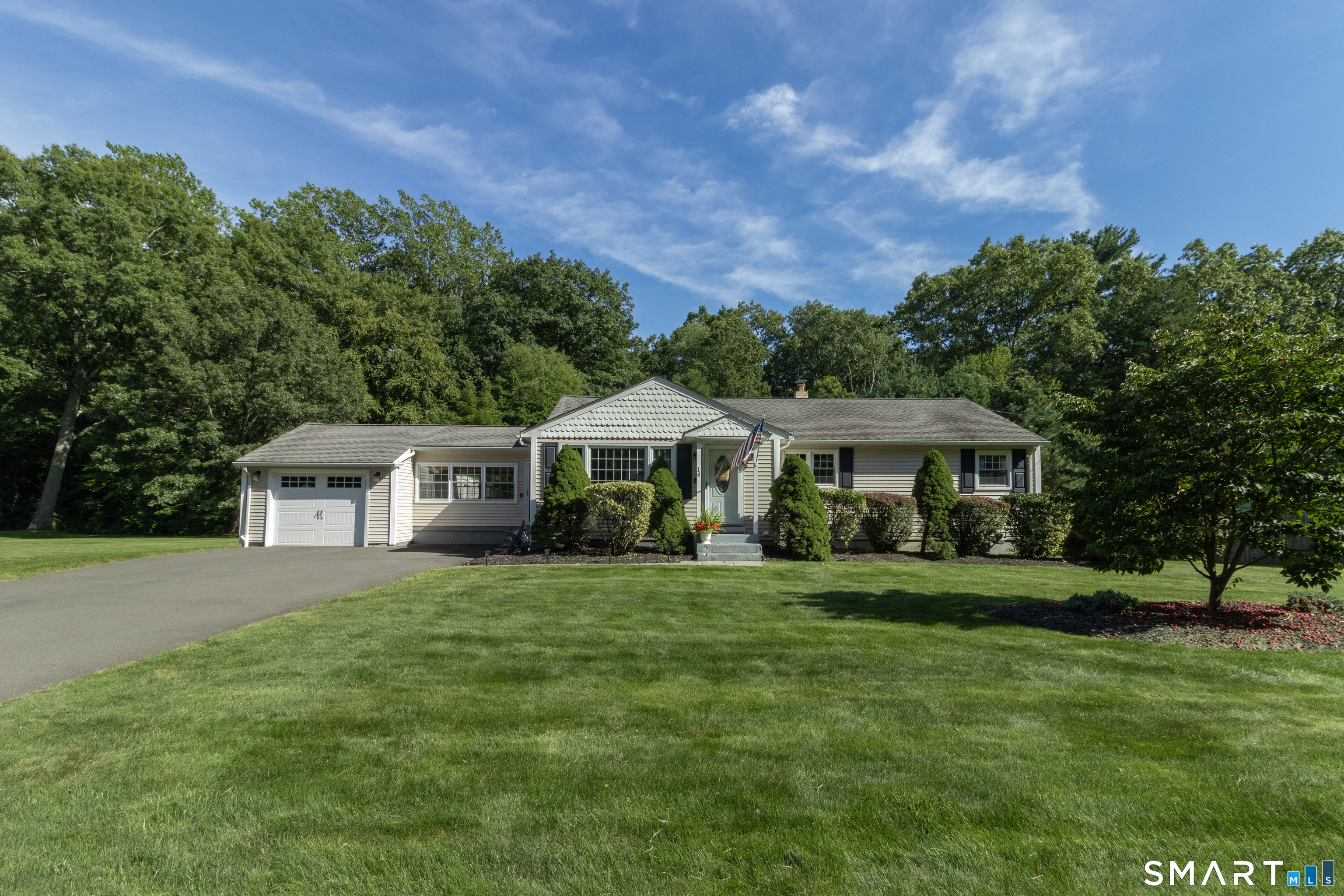 14 Shaw Drive North Haven CT 06473