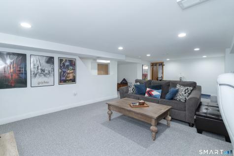 14 Shaw Drive North Haven CT 06473