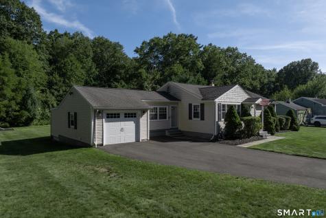 14 Shaw Drive North Haven CT 06473