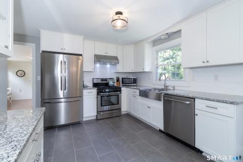 14 Shaw Drive North Haven CT 06473