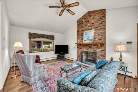 2 Sachem Drive Cromwell CT 06416