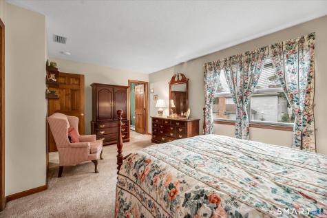 2 Sachem Drive Cromwell CT 06416