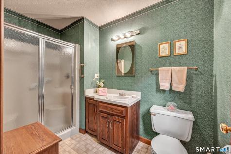 2 Sachem Drive Cromwell CT 06416