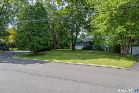 102 Glen Ridge Road Fairfield CT 06825