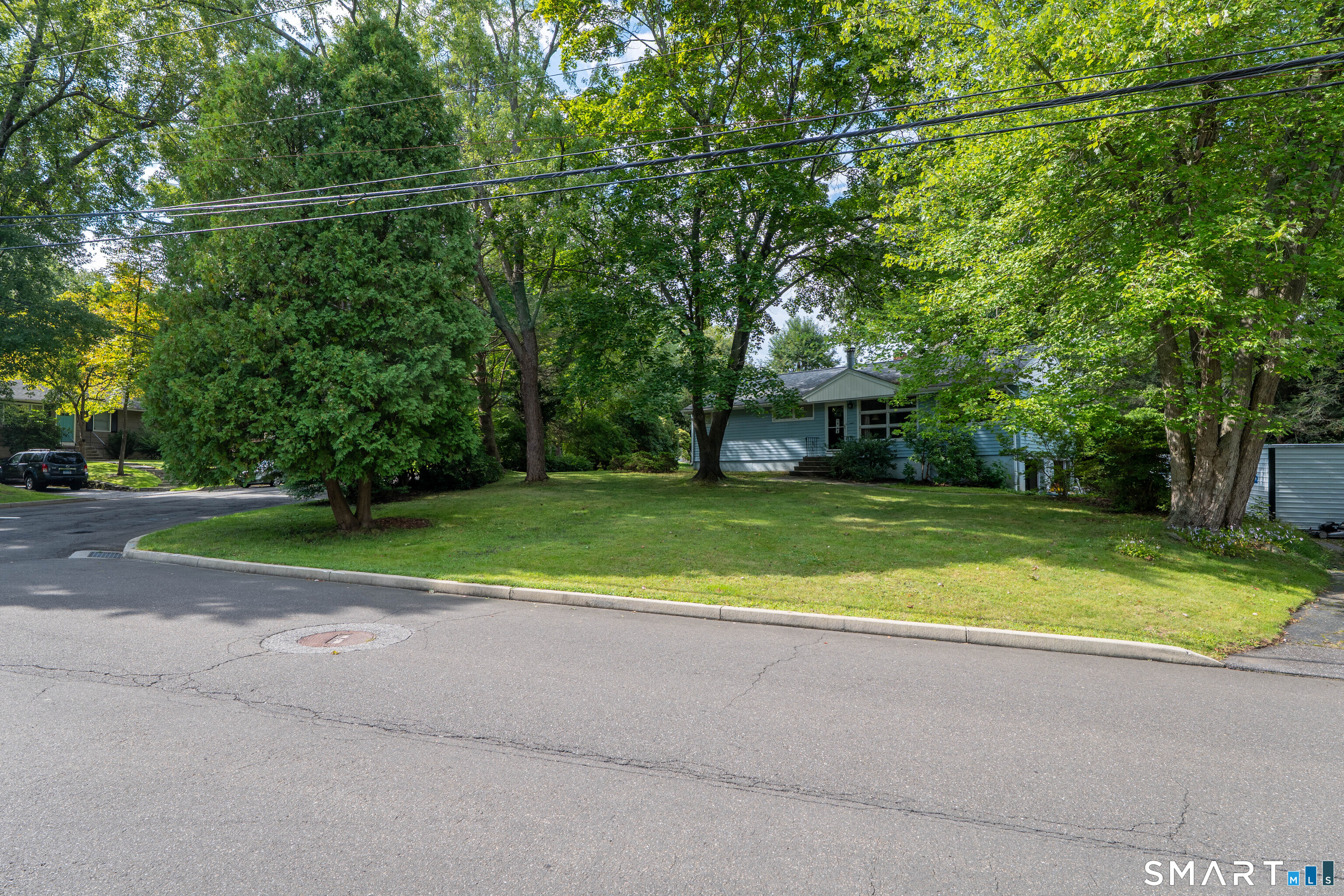 102 Glen Ridge Road Fairfield CT 06825