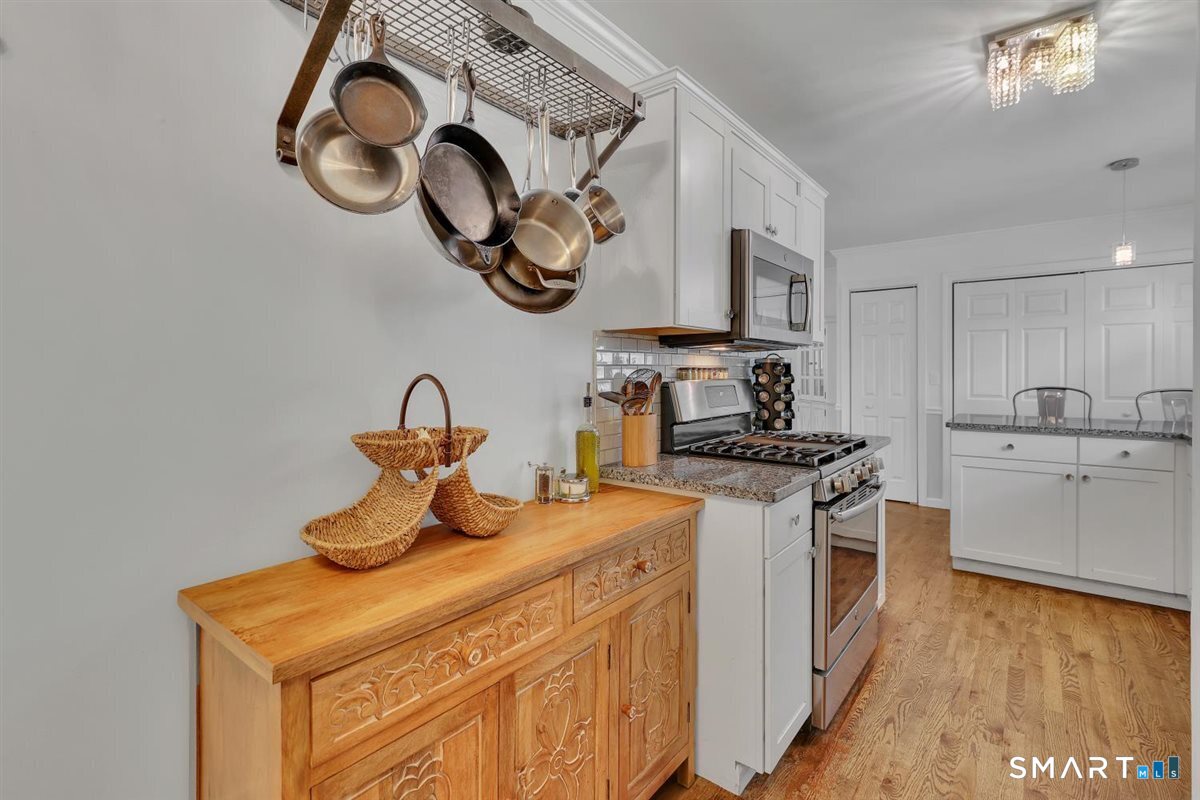 30 Quaker Lane Southington CT 06489