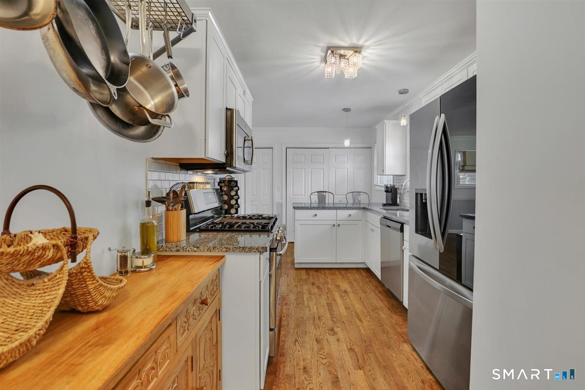 30 Quaker Lane Southington CT 06489