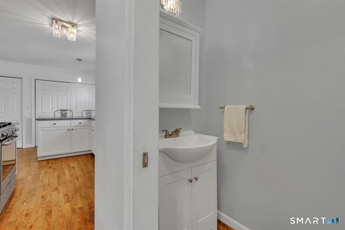 30 Quaker Lane Southington CT 06489