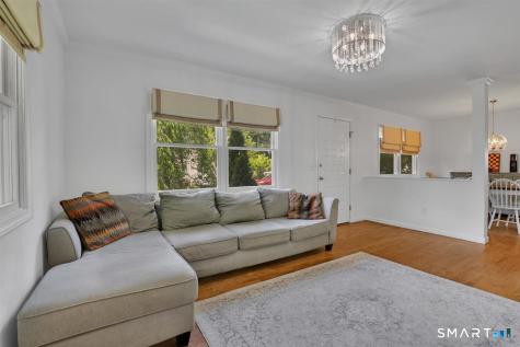 30 Quaker Lane Southington CT 06489