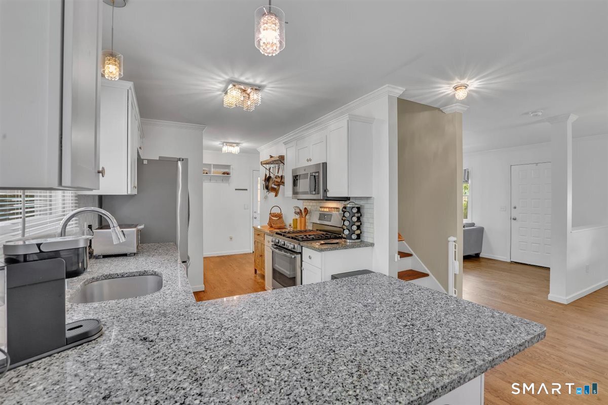 30 Quaker Lane Southington CT 06489