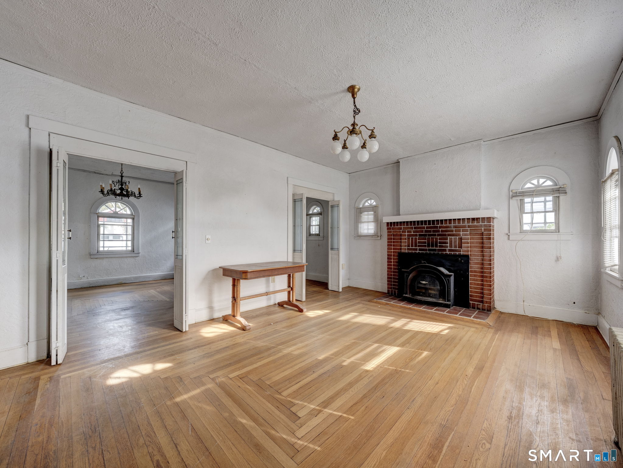 454 Montauk Avenue New London CT 06320