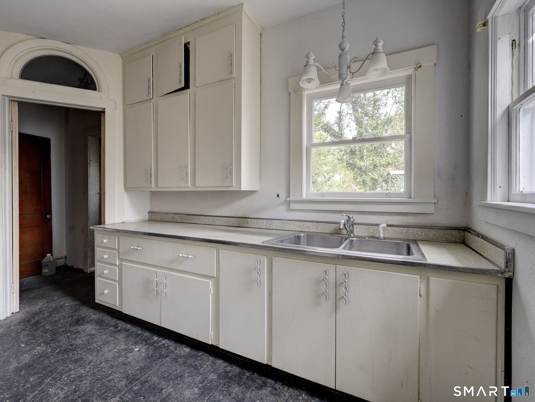 454 Montauk Avenue New London CT 06320