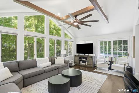 22 Cobblestone Place Wilton CT 06897