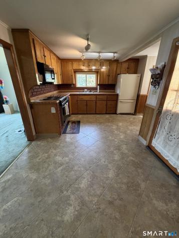 214 Lake Plymouth Boulevard Plymouth CT 06782