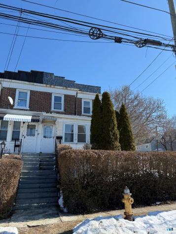 206 Remington Street Bridgeport CT 06610