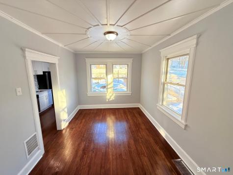 206 Remington Street Bridgeport CT 06610