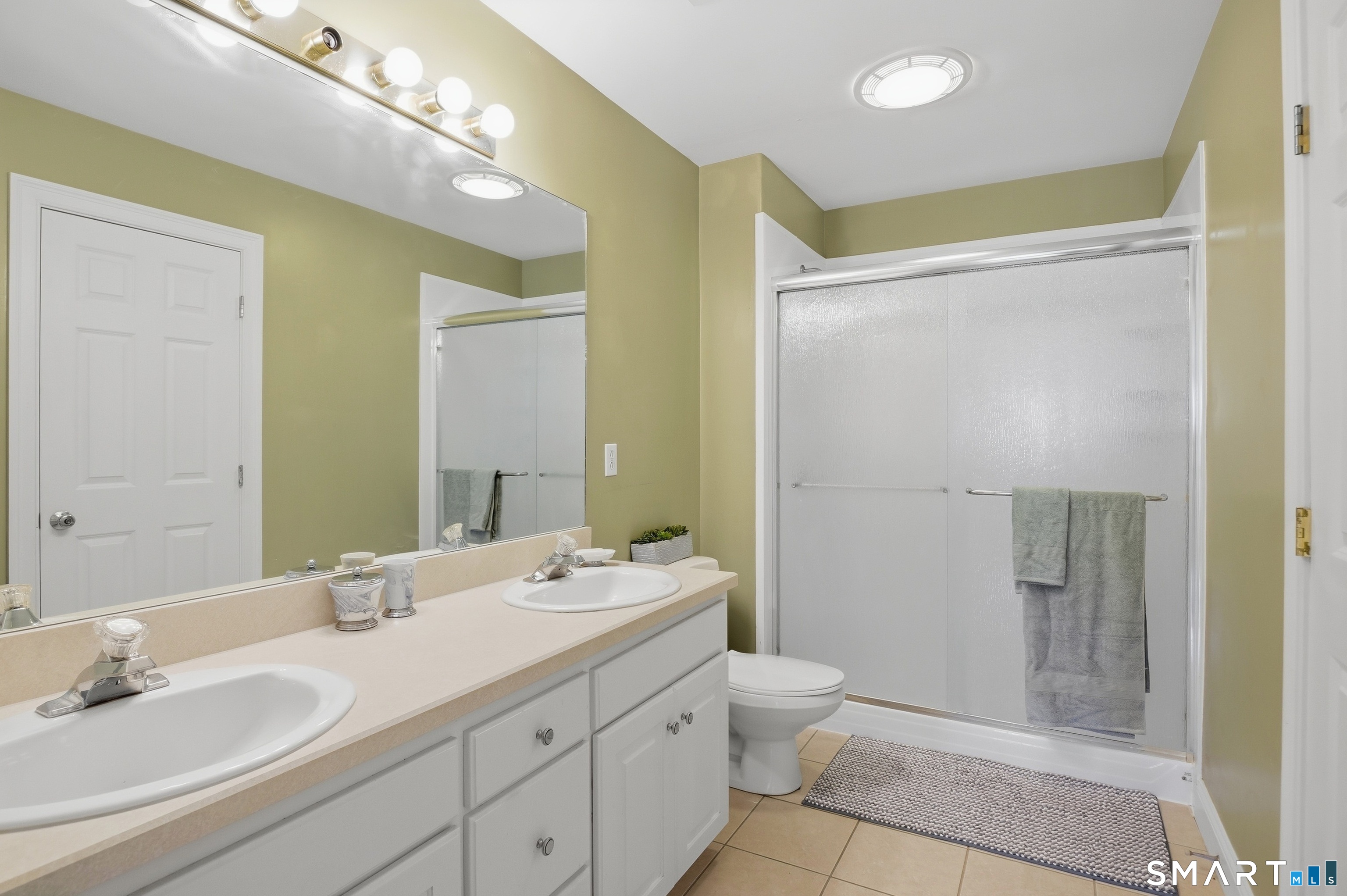 80 Talcott Ridge Road South Windsor CT 06074