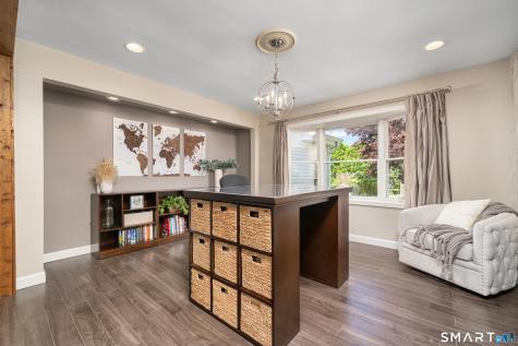 76 Glenbrook Drive Cheshire CT 06410