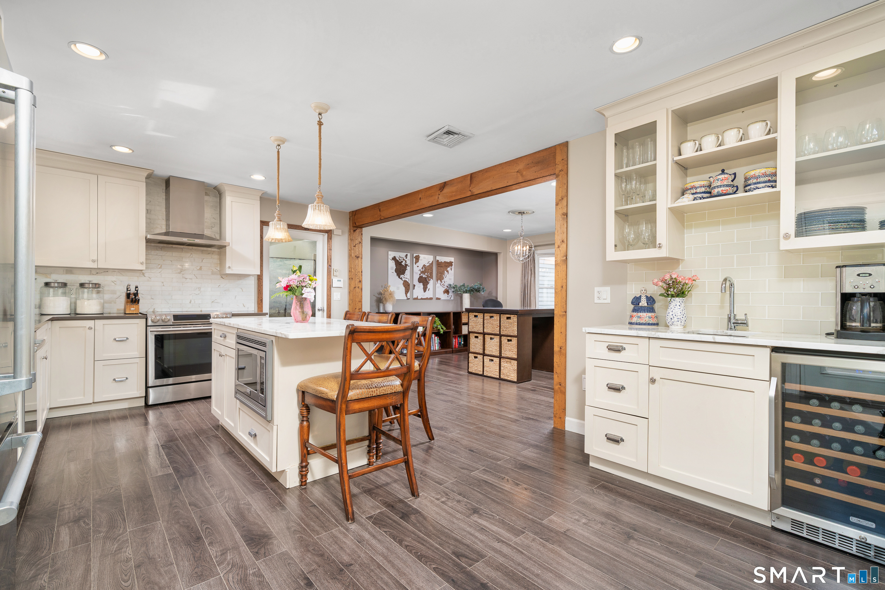 76 Glenbrook Drive Cheshire CT 06410