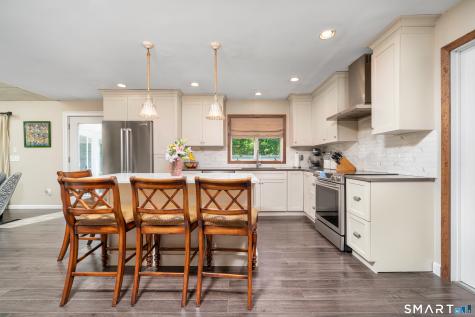 76 Glenbrook Drive Cheshire CT 06410