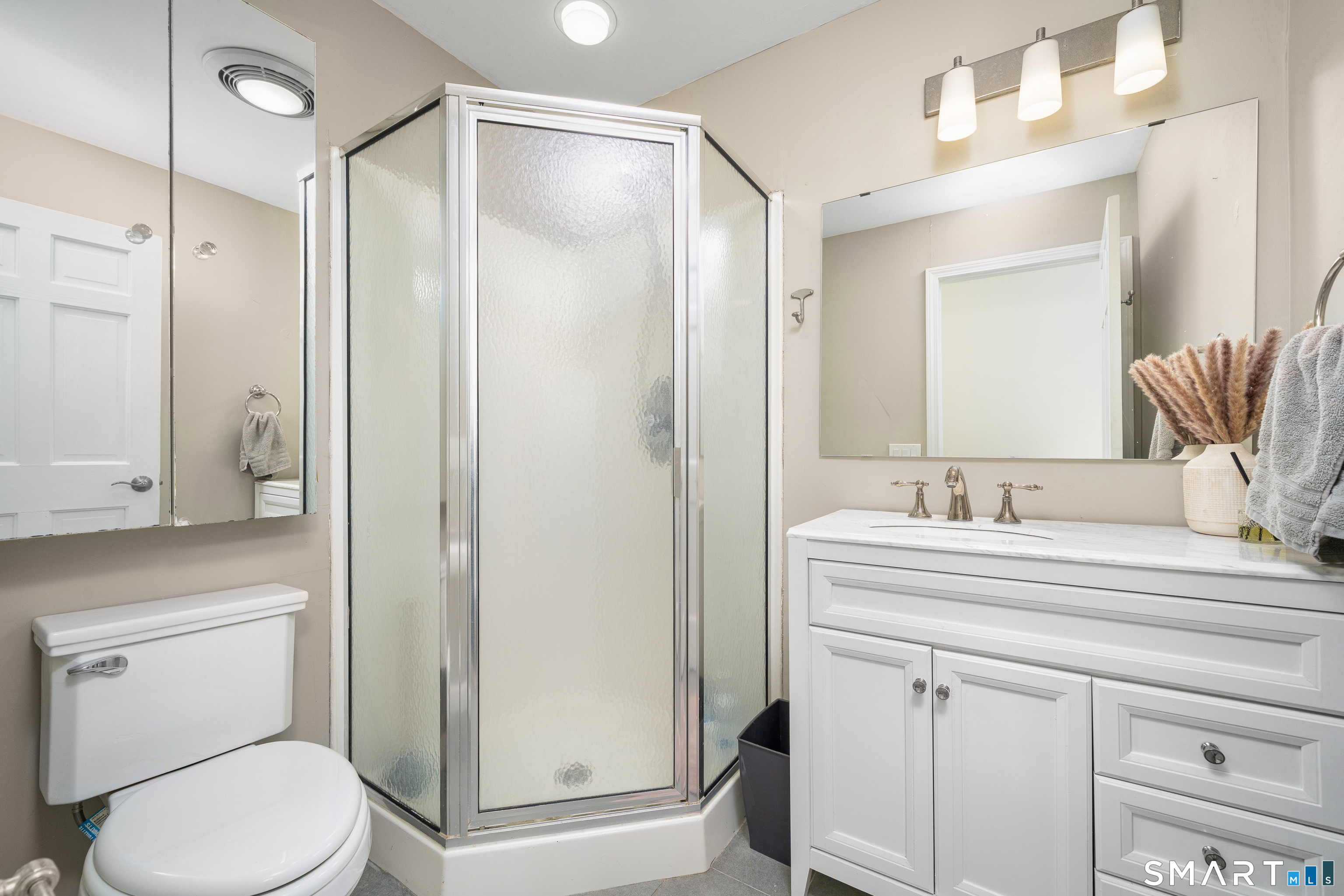 76 Glenbrook Drive Cheshire CT 06410