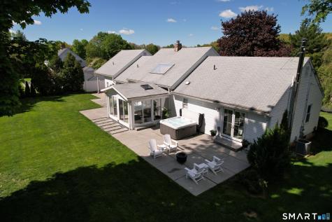 76 Glenbrook Drive Cheshire CT 06410