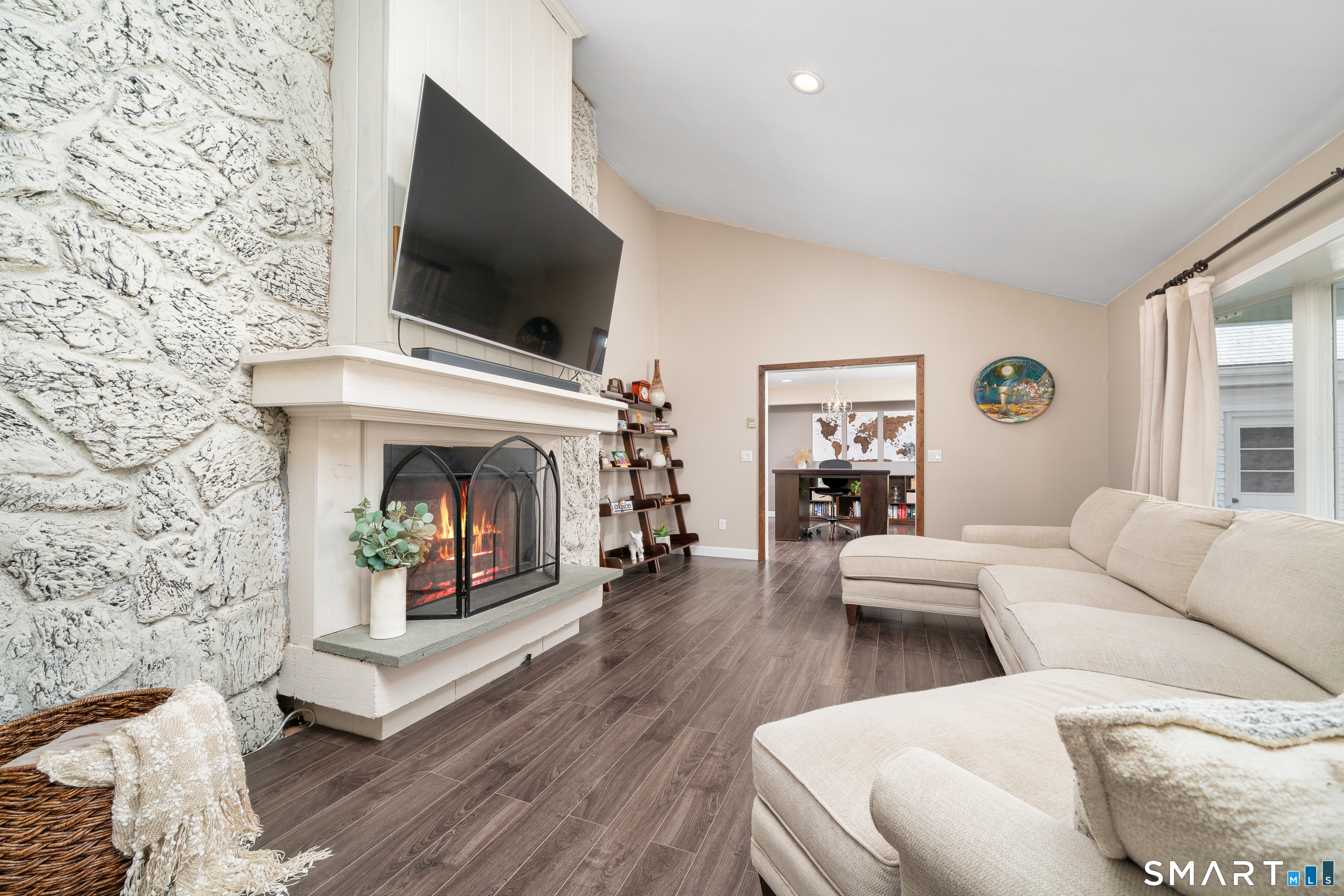 76 Glenbrook Drive Cheshire CT 06410