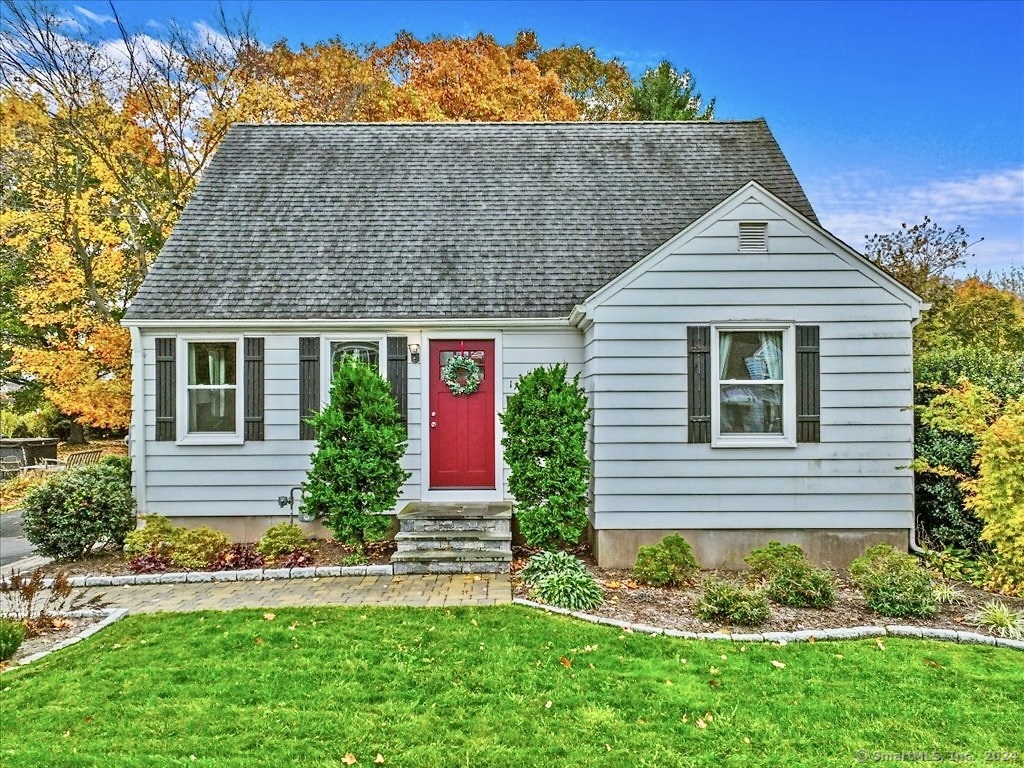 170 Maple Street Branford CT 06405