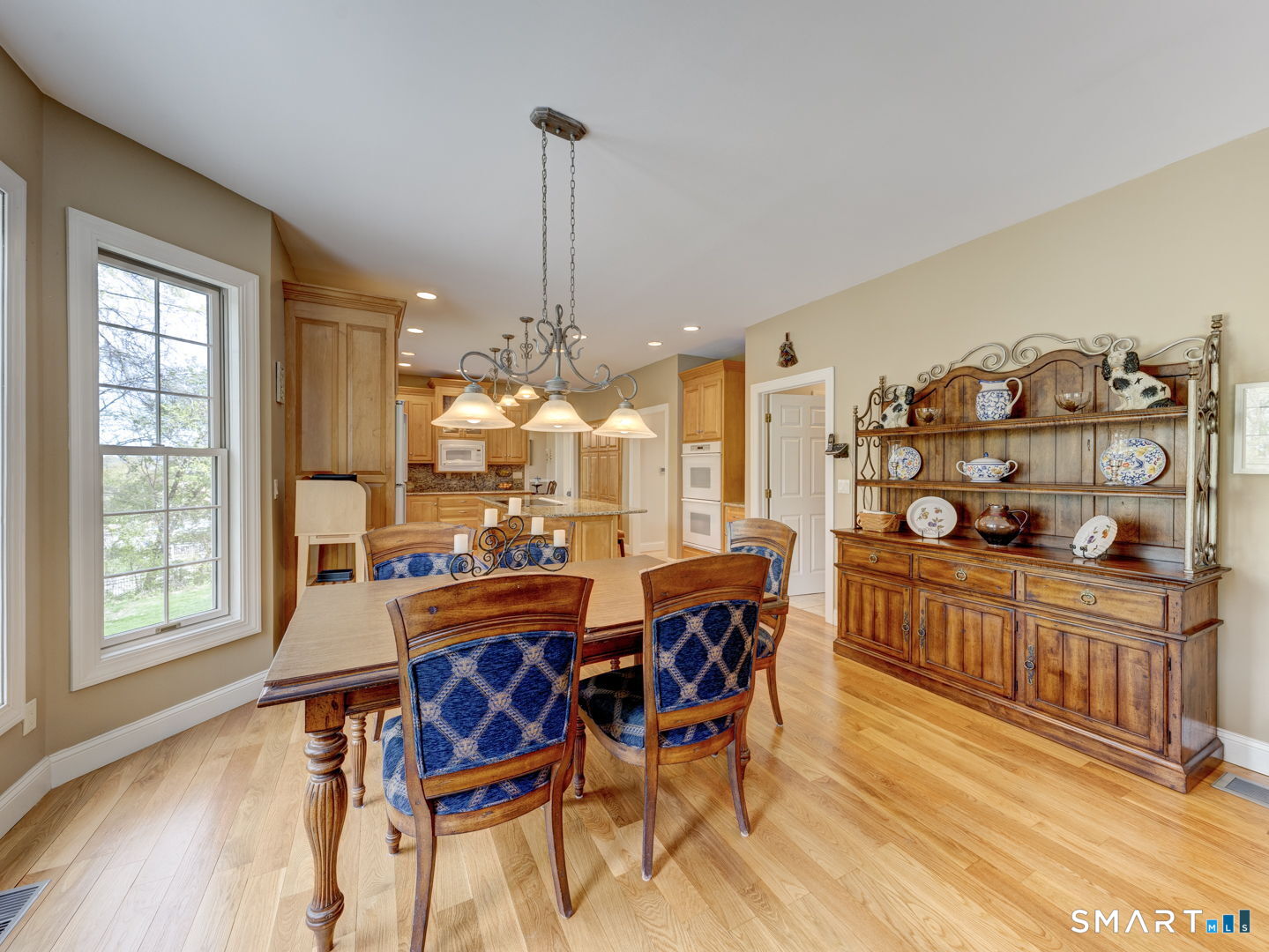 209 Farmingberry Drive Southington CT 06444