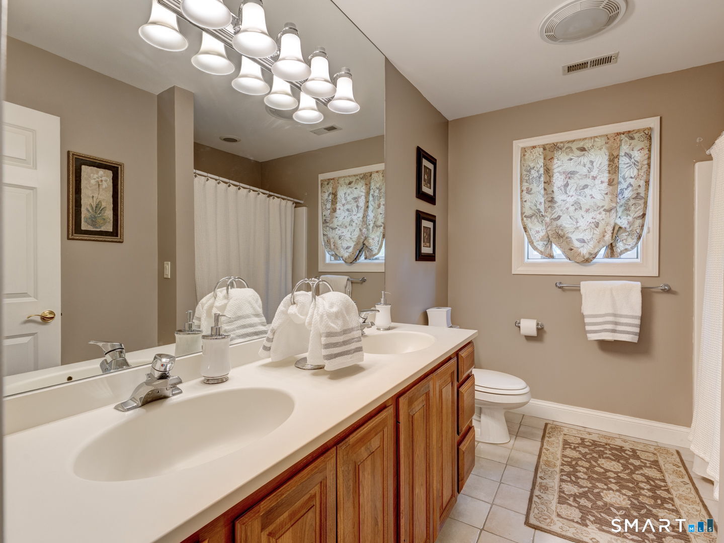 209 Farmingberry Drive Southington CT 06444