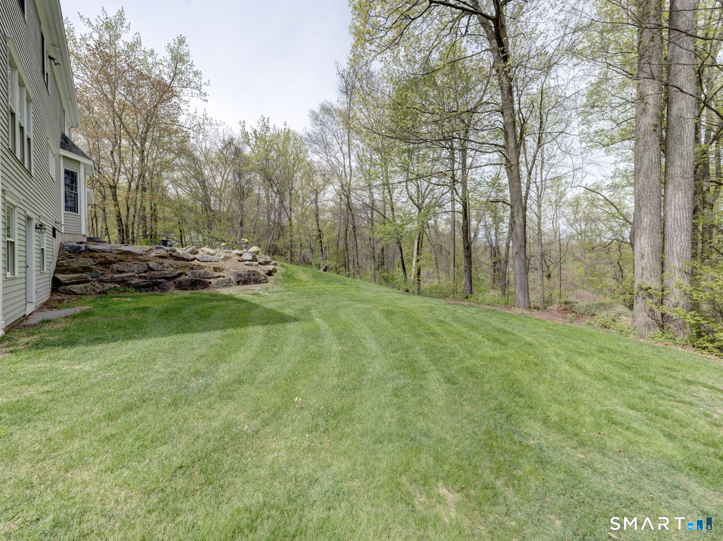 209 Farmingberry Drive Southington CT 06444