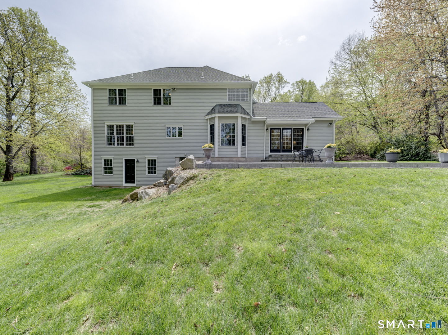 209 Farmingberry Drive Southington CT 06444