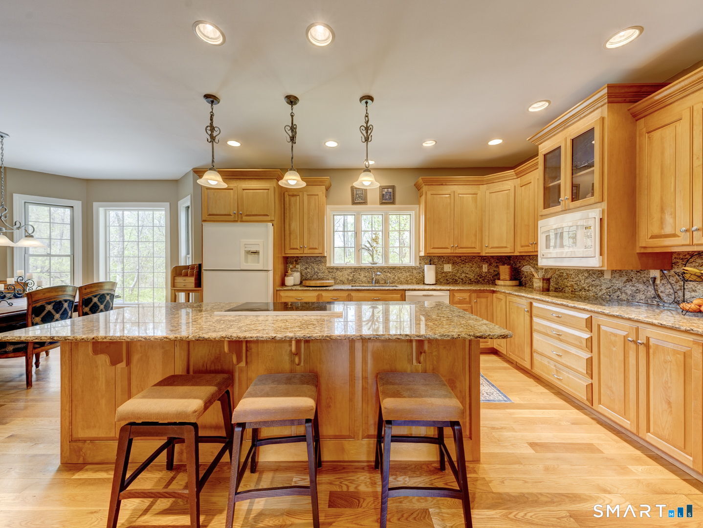 209 Farmingberry Drive Southington CT 06444