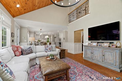 8 Hatchetts Hill Road Old Lyme CT 06371