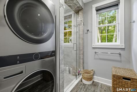 8 Hatchetts Hill Road Old Lyme CT 06371