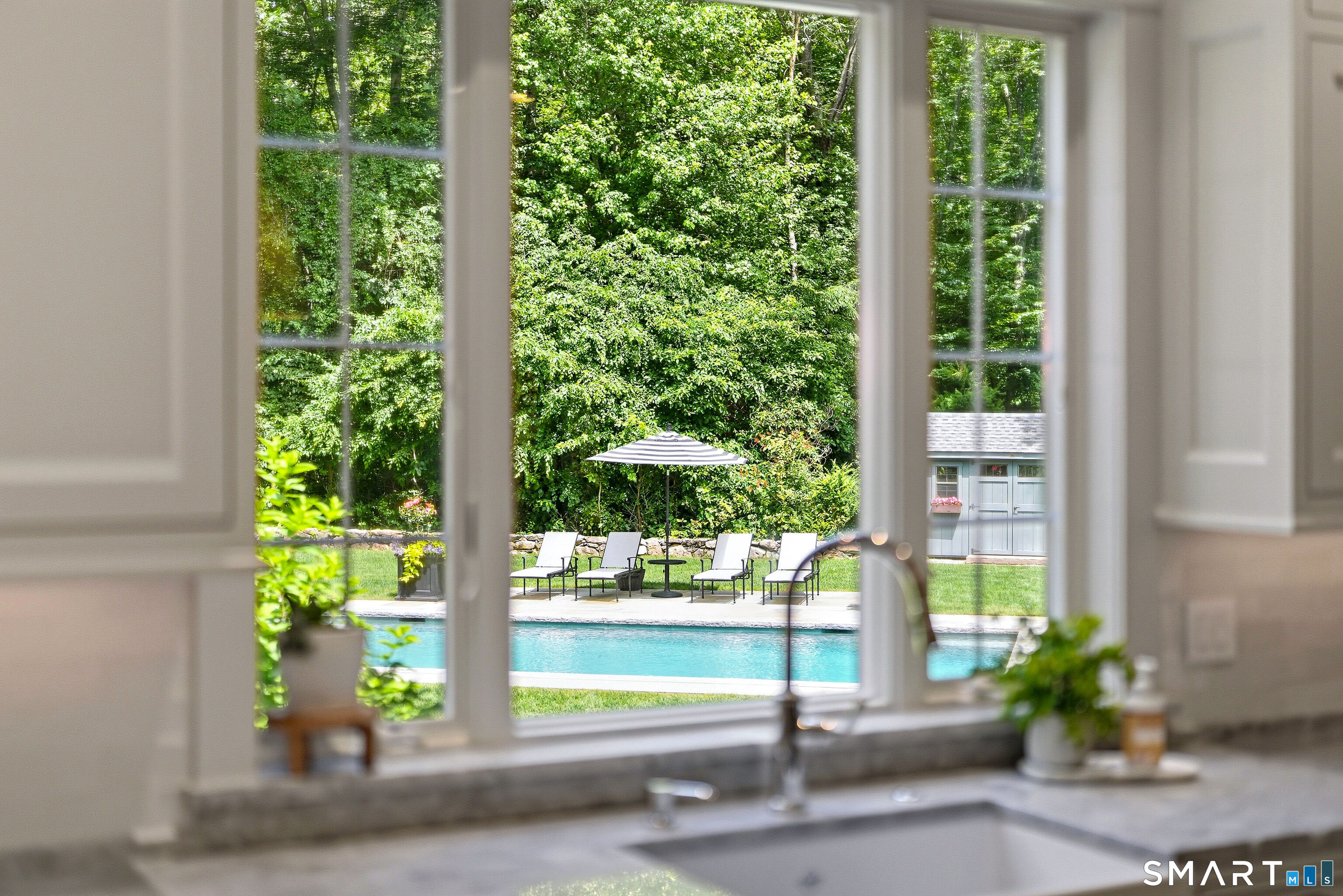 8 Hatchetts Hill Road Old Lyme CT 06371