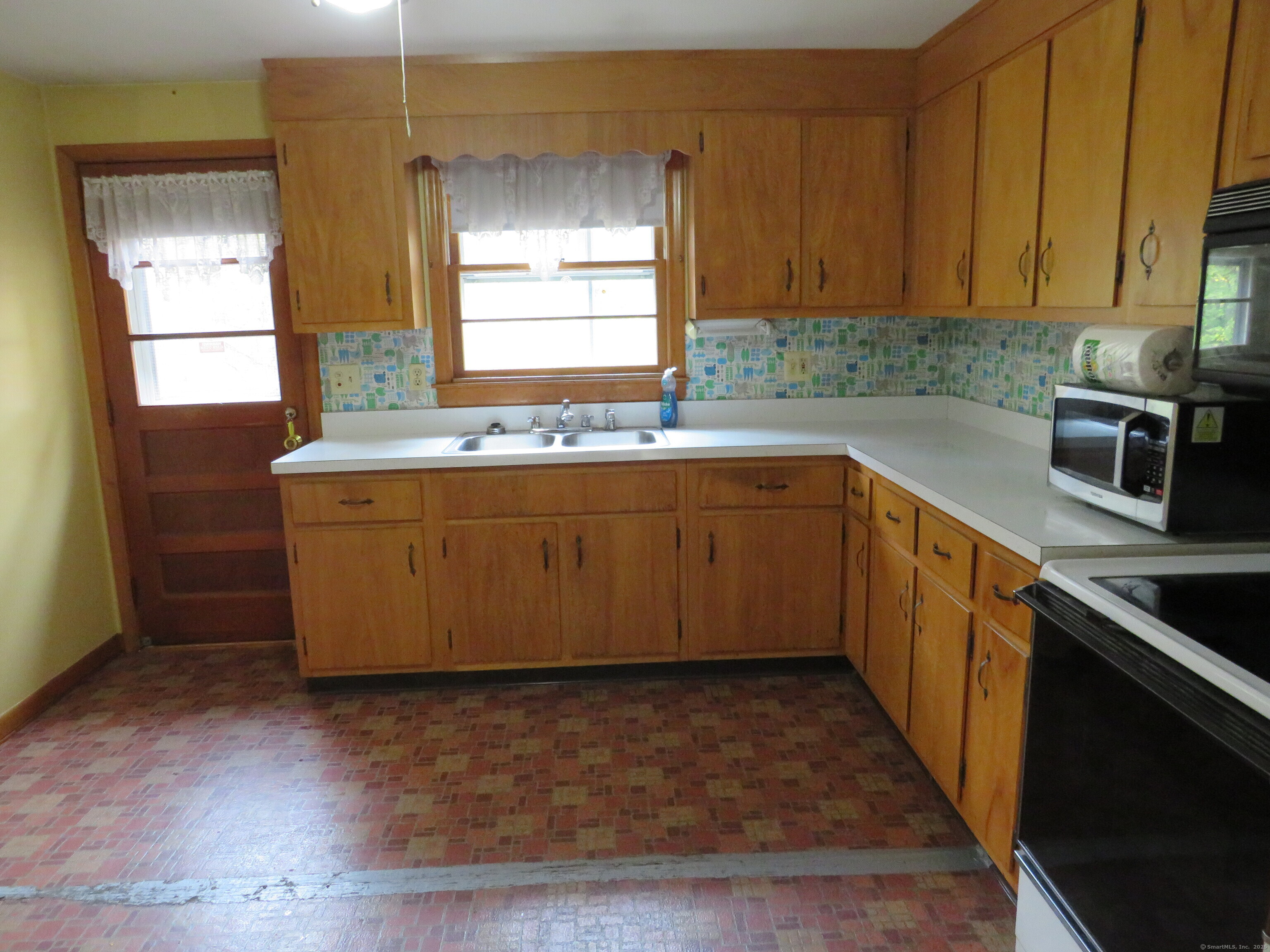 2560 Ellington Road South Windsor CT 06074