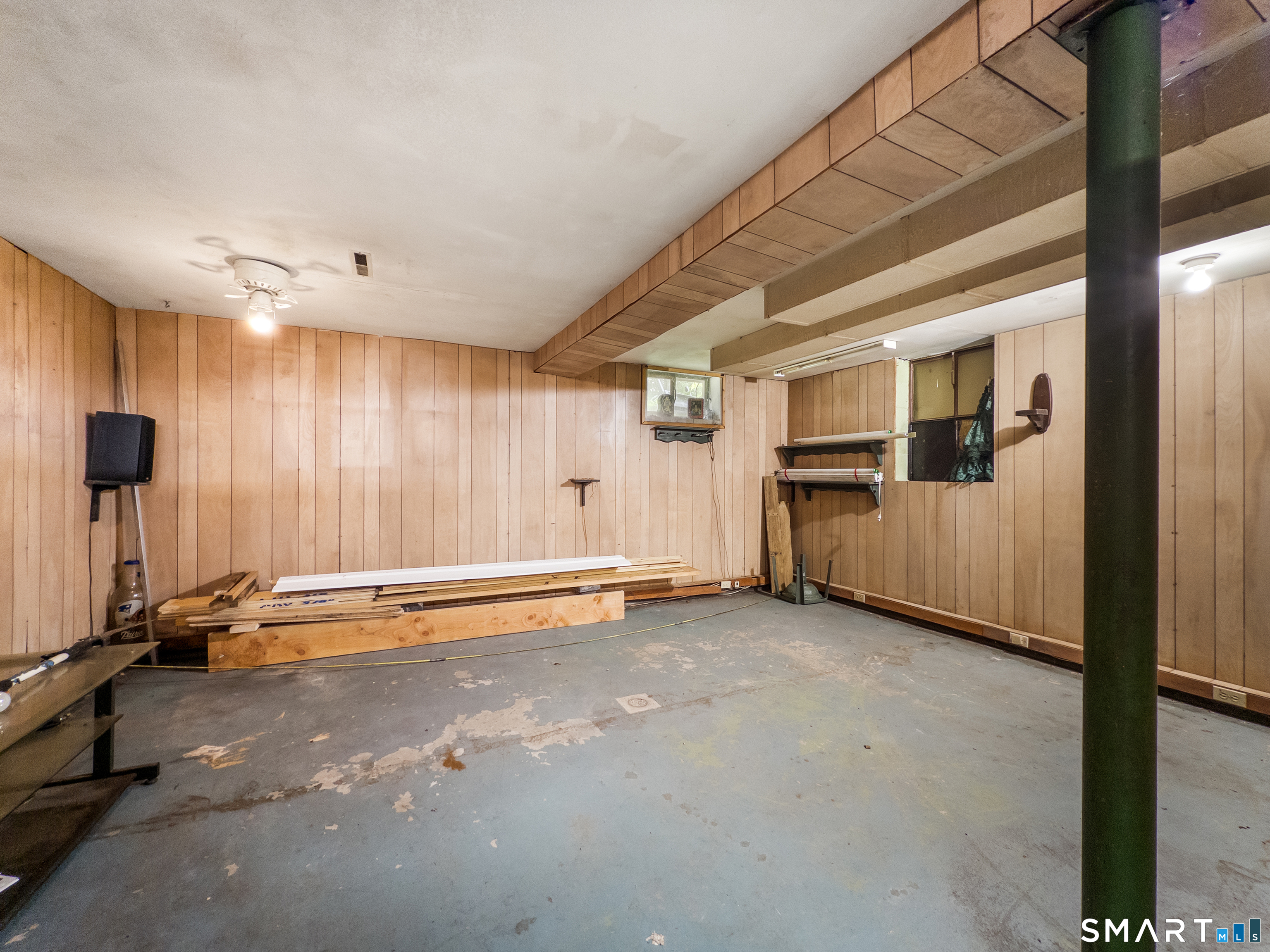 889 Benham Street Hamden CT 06514