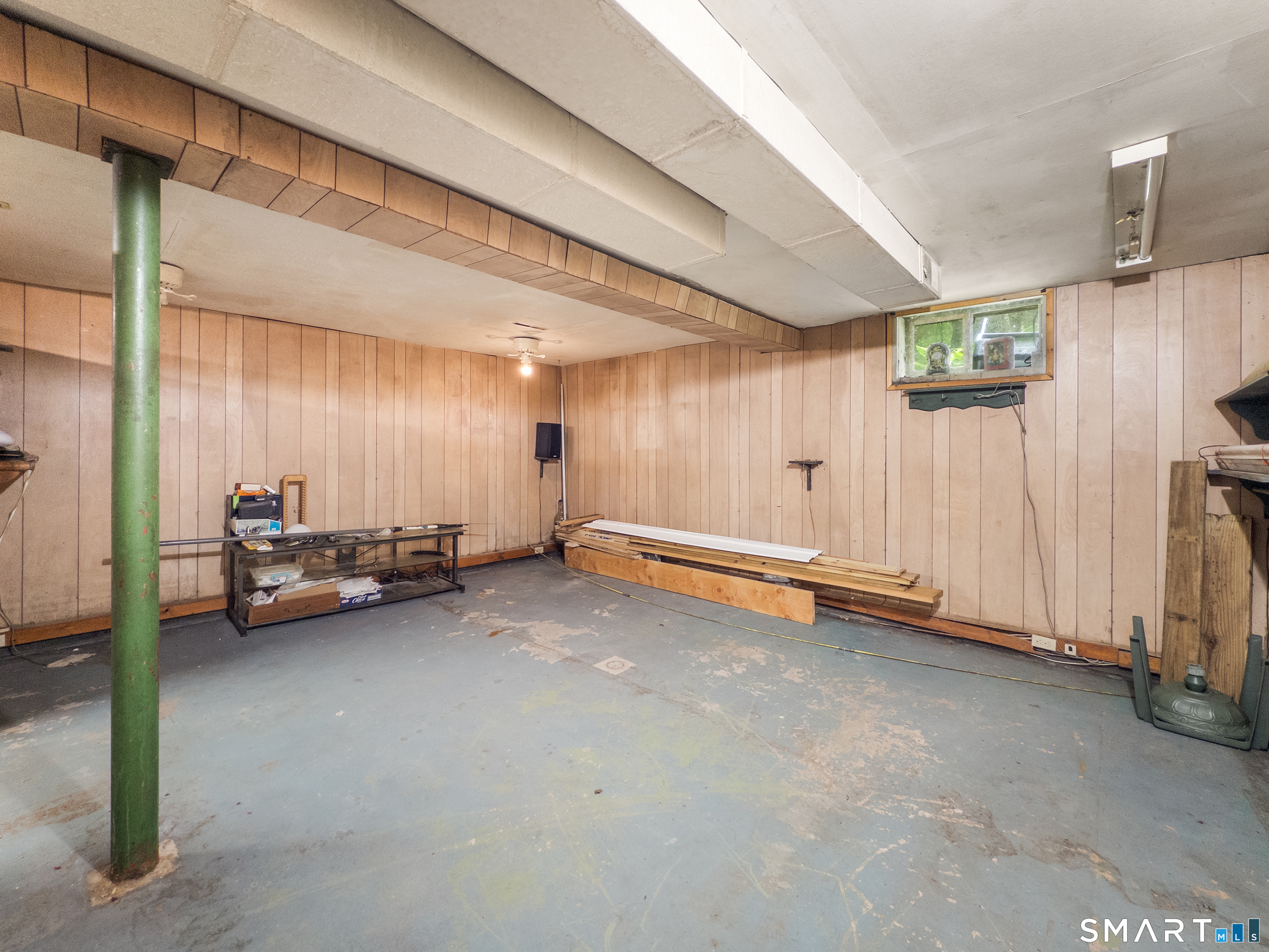 889 Benham Street Hamden CT 06514