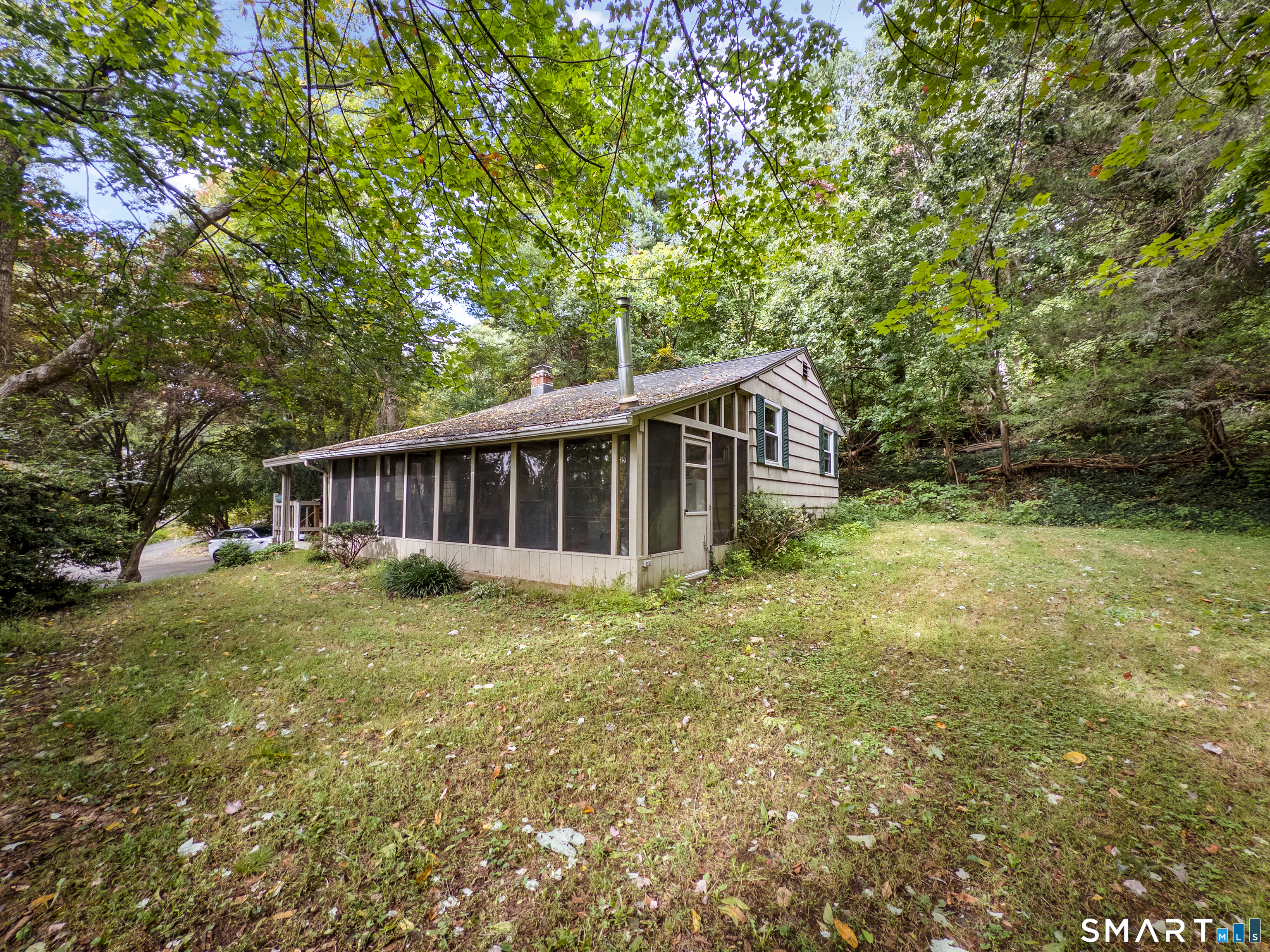 889 Benham Street Hamden CT 06514