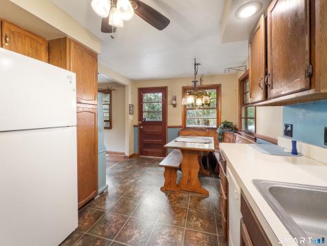 889 Benham Street Hamden CT 06514