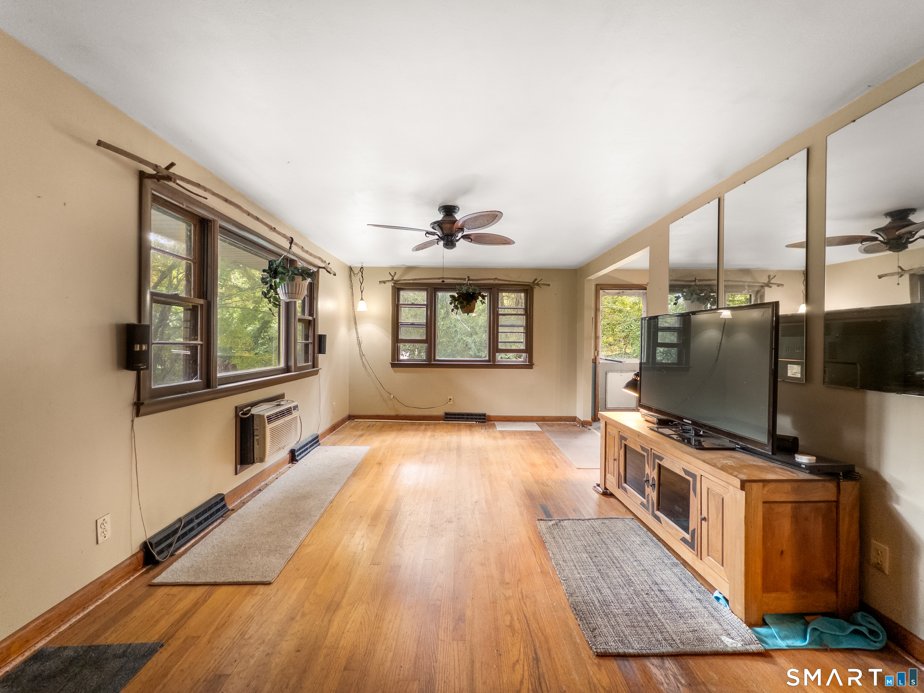 889 Benham Street Hamden CT 06514