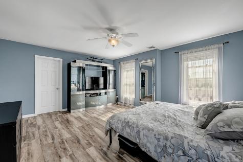 37 Seth Drive Naugatuck CT 06770