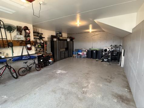 37 Seth Drive Naugatuck CT 06770